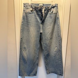 Zara baggy jean size 14, inseam 28